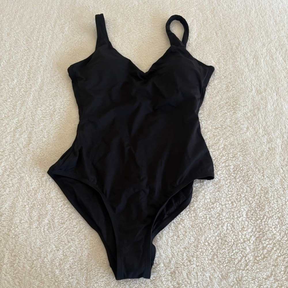 Andie Classic Black One-Piece Swimsuit